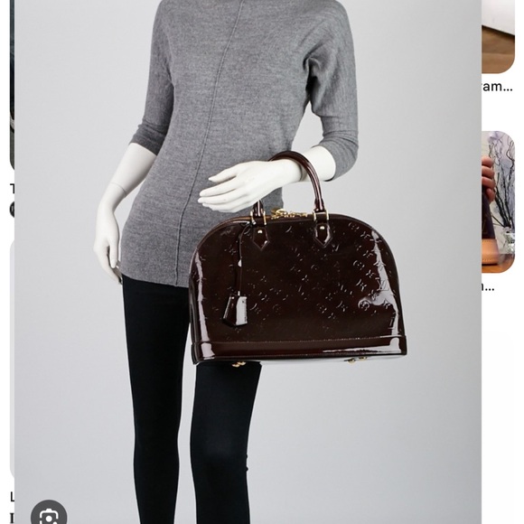 Danier “Alma” Oxblood Patent Leather Bag - Picture 13 of 13